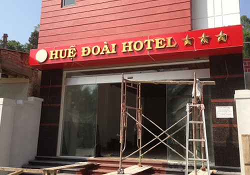 Báo giá làm biển quảng cáo khách sạn tại Hải Phòng