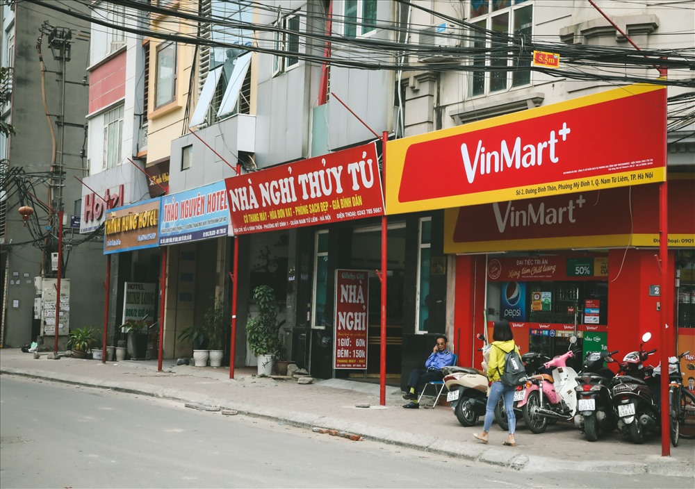 Thi công biển quảng cáo siêu thị tại Hạ Long Quảng Ninh